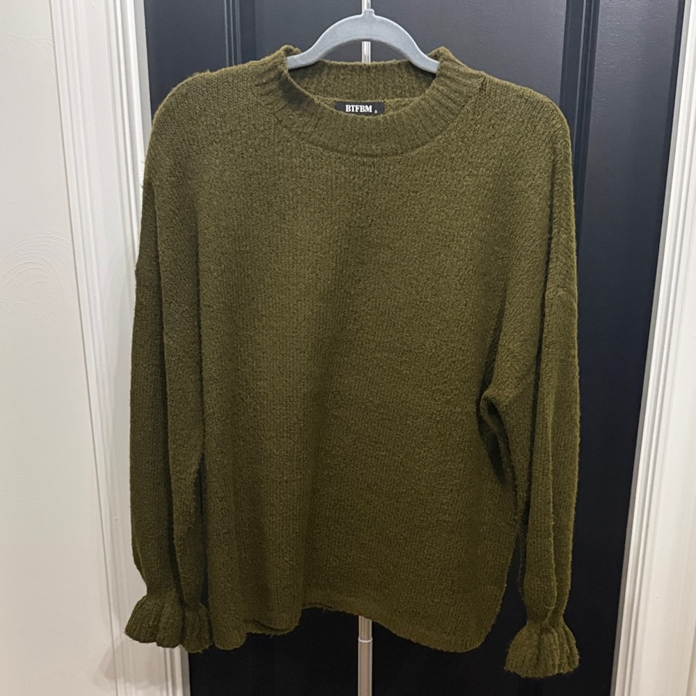 BTBFM Olive Green Women's Crew Neck Sweater